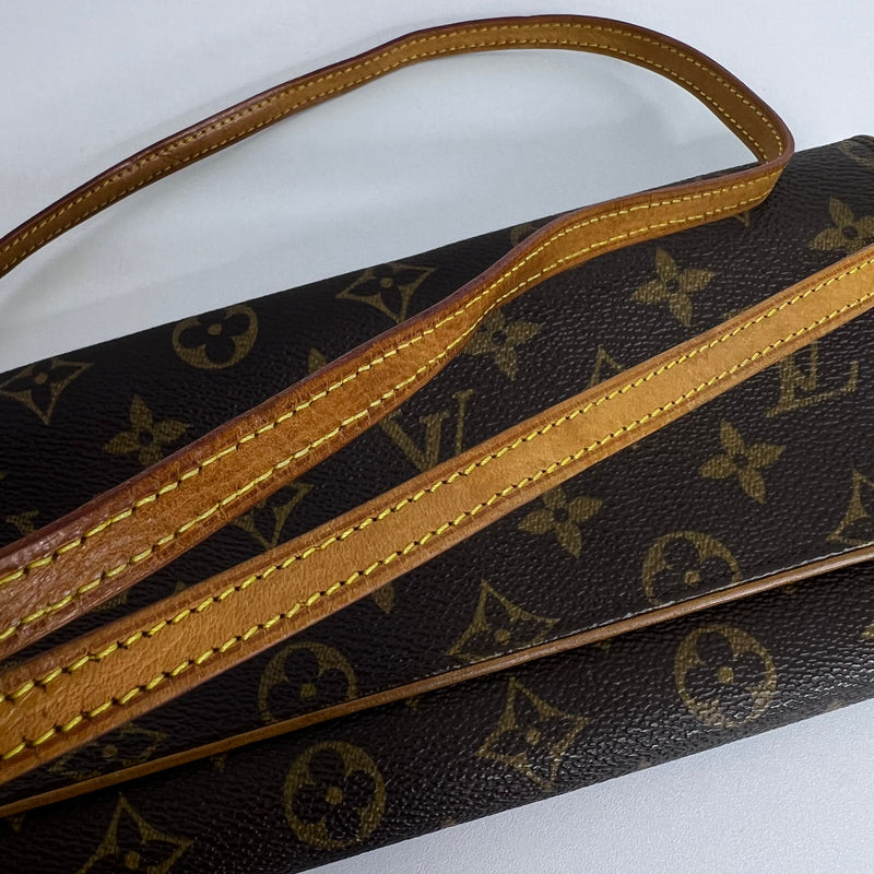 Monogram Pochette Twin GM