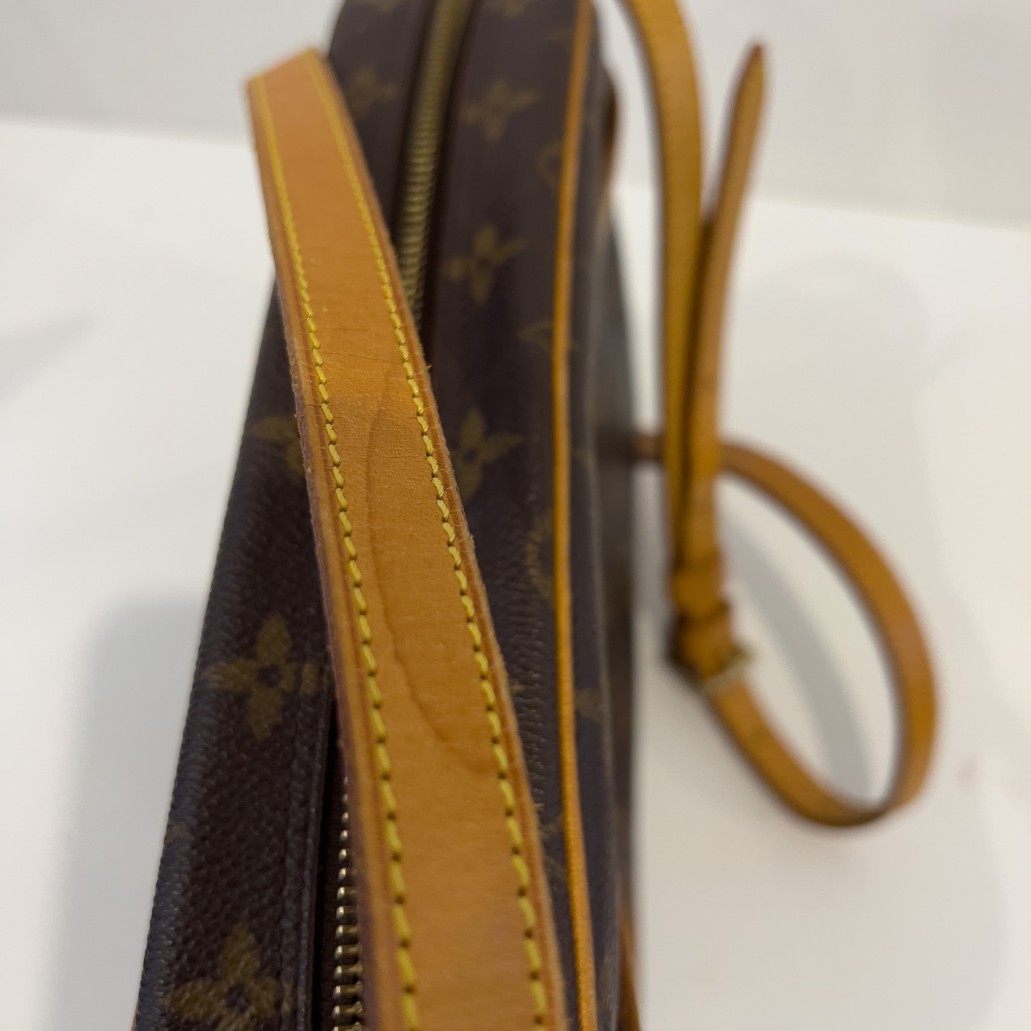 Monogram Jeune Fille MM