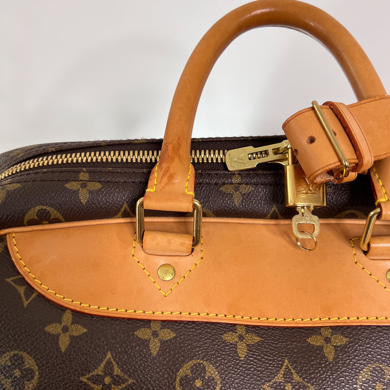 Monogram Evasion Weekender Bag