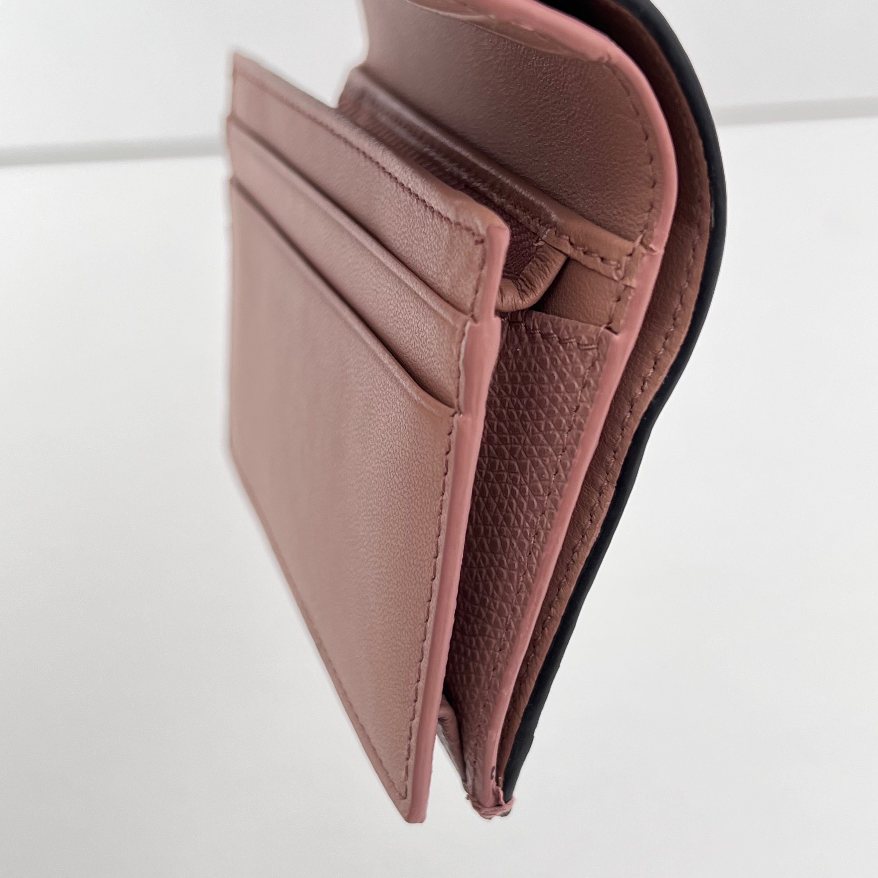 SADDLE LOTUS WALLET