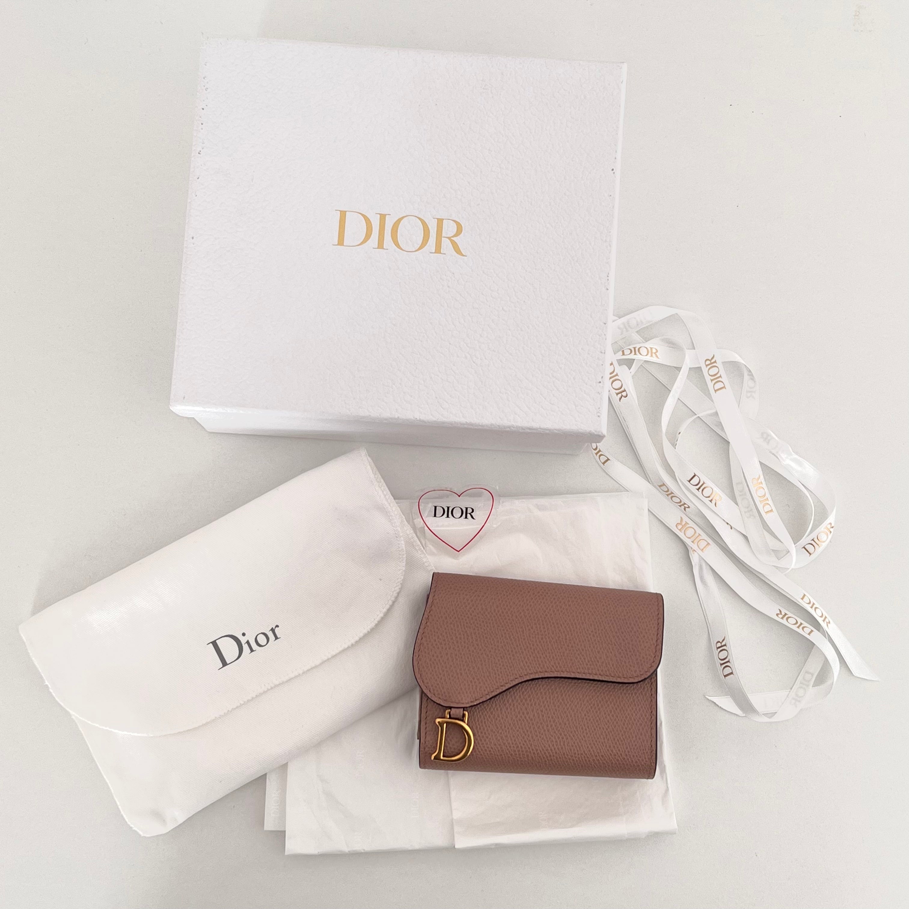 SADDLE LOTUS WALLET
