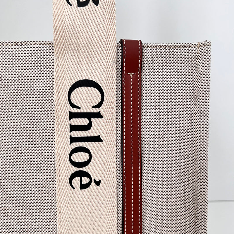 Medium Woody Tote