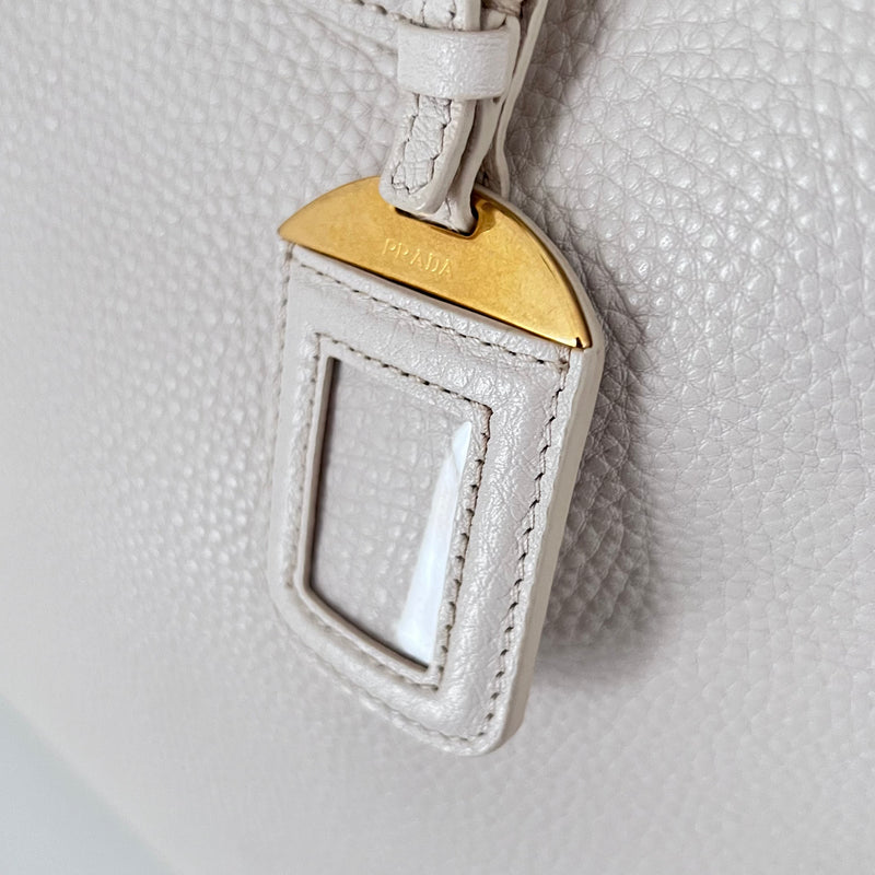 White Vitello Daino Tote