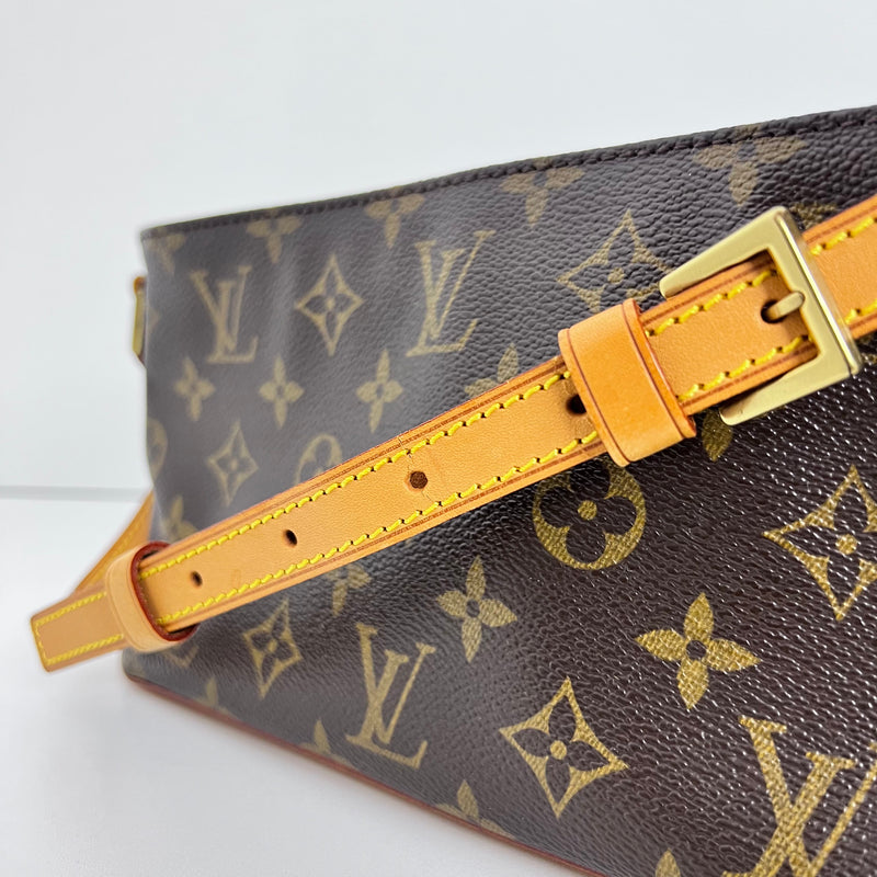 Monogram Trotteur