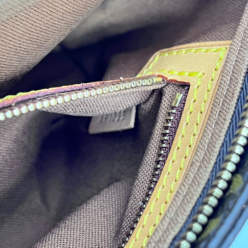 Monogram Trotteur