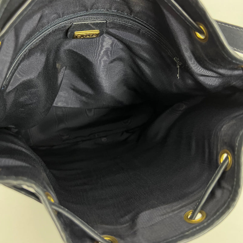 Navy GG Supreme Bucket Bag