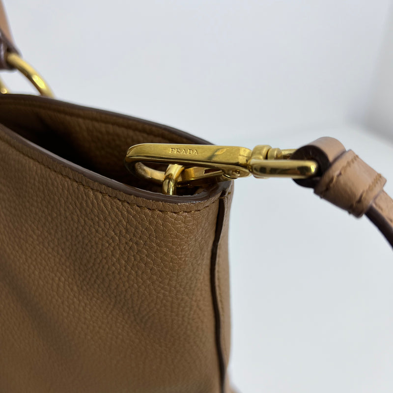 Caramel Vitello Daino Leather Tote