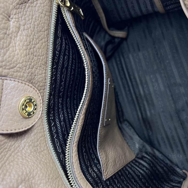 Caramel Vitello Daino Leather Tote