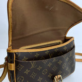 Monogram Sologne