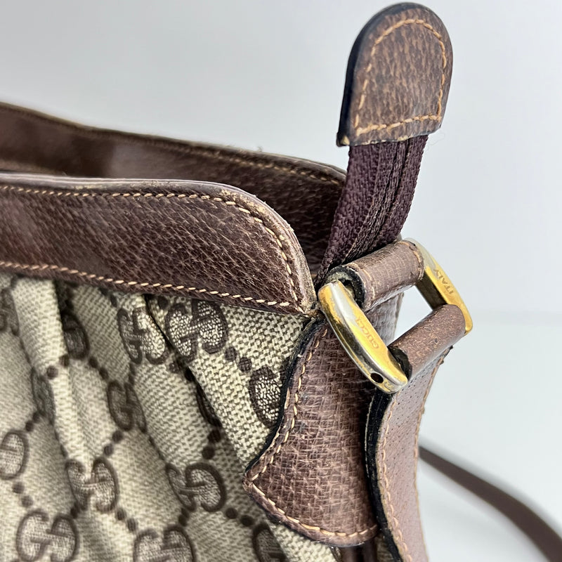Medium Vintage GG Web Crossbody