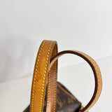 Monogram Pochette Eva