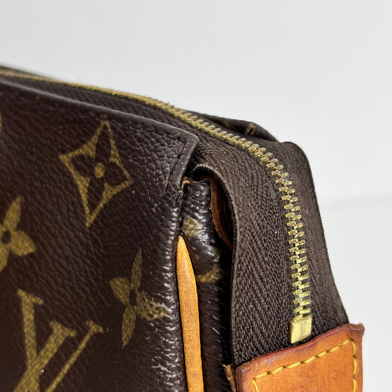 Monogram Pochette Eva
