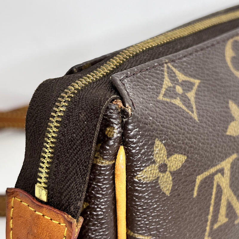 Monogram Pochette Eva