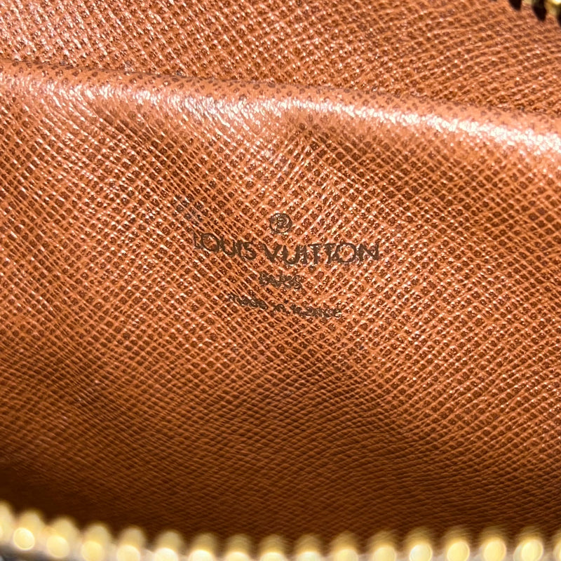 Saint Germain 24