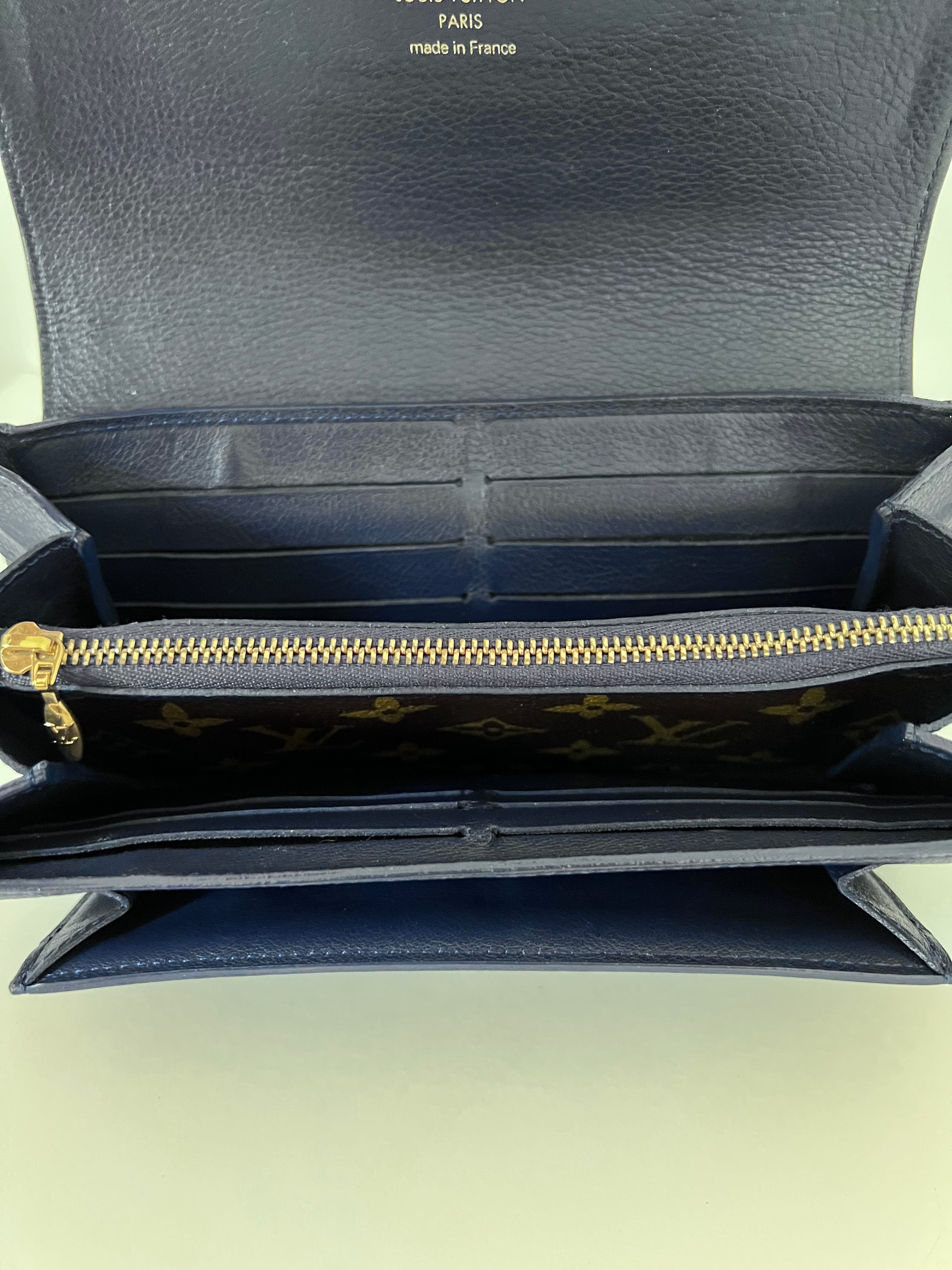 Elysee Long Wallet on Chain