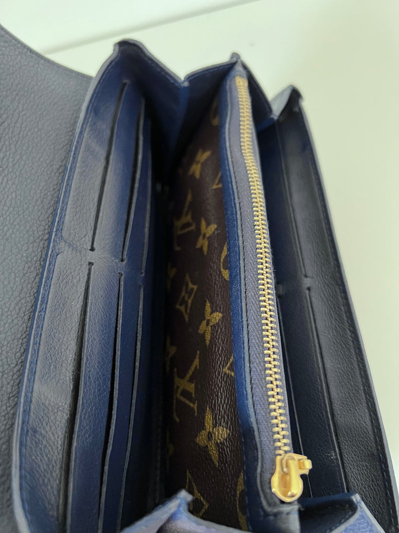 Elysee Long Wallet on Chain