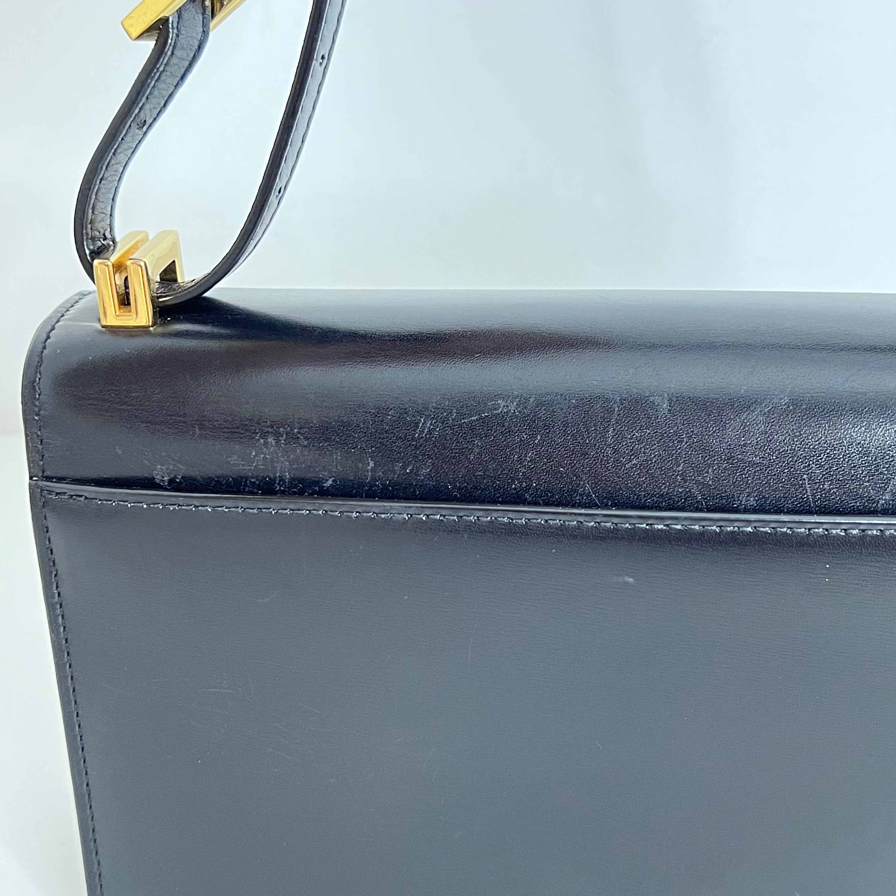 Medium Domino Shoulder Bag