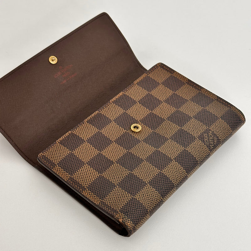 Damier Ebene Travel Wallet
