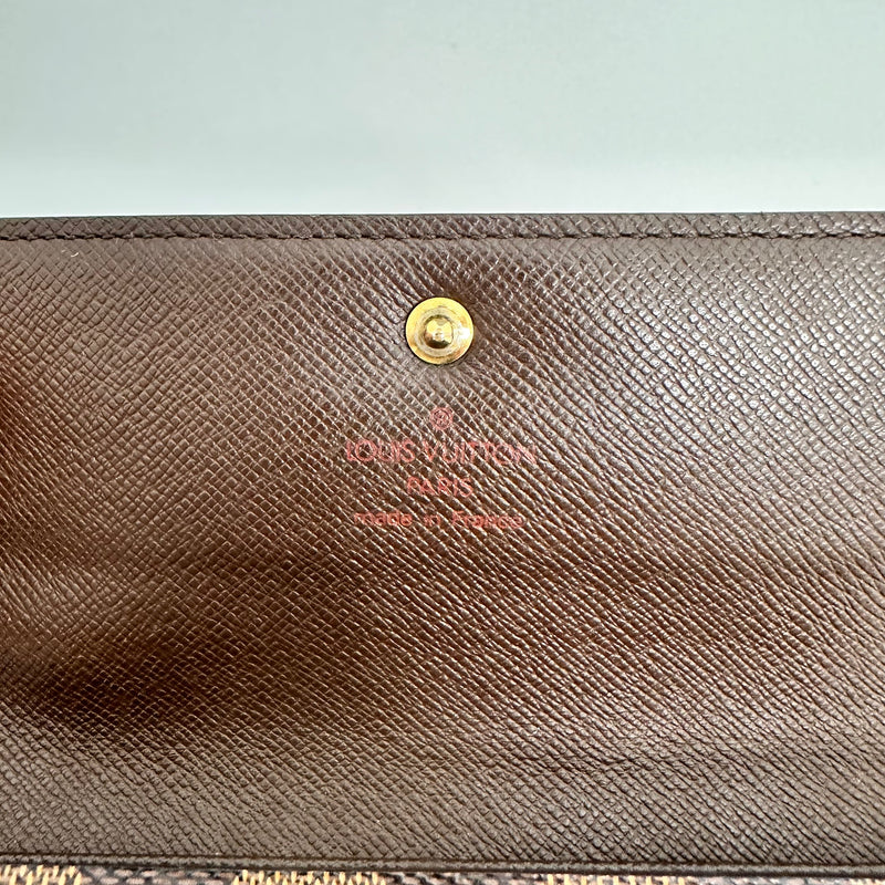 Damier Ebene Travel Wallet