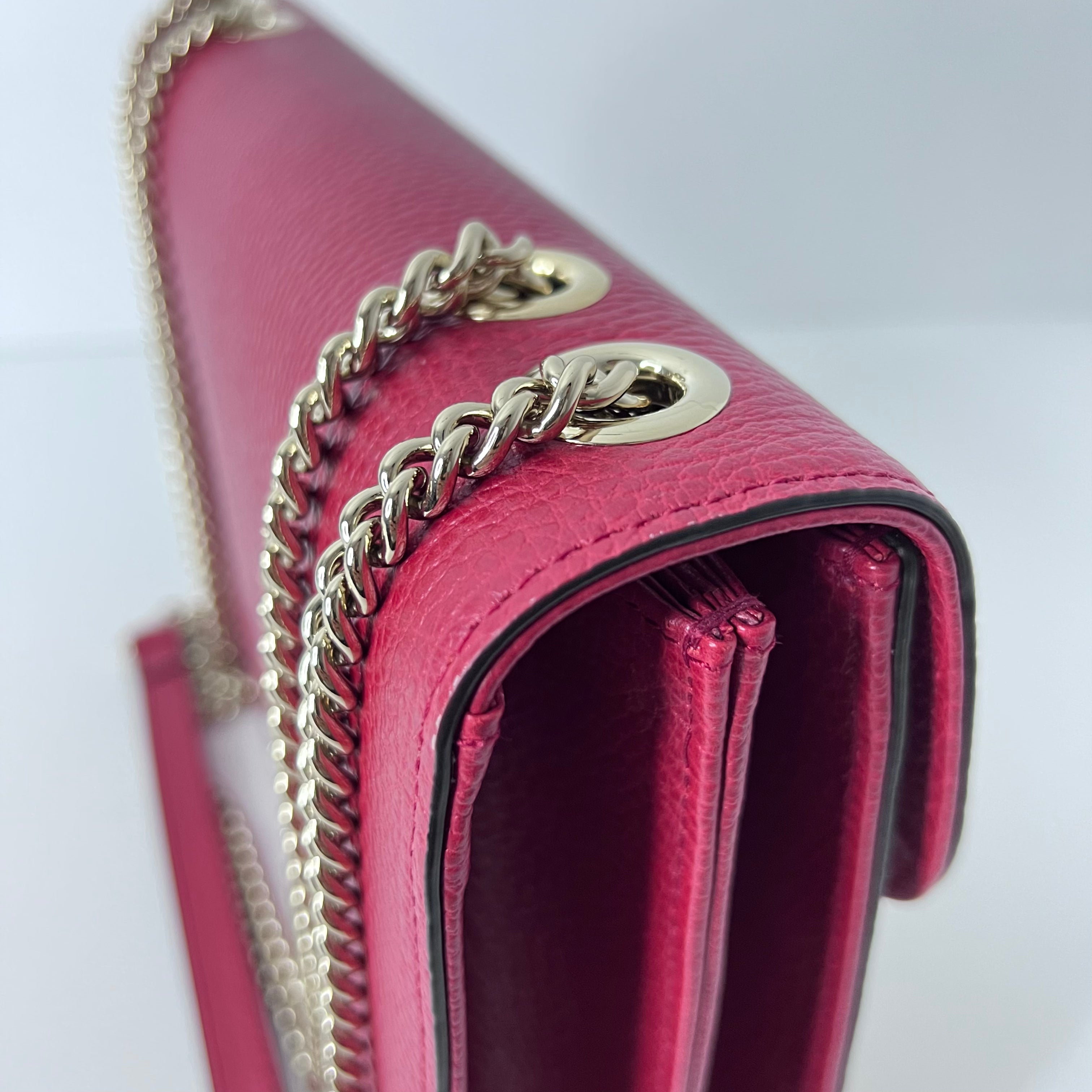 Red Interlocking GG Shoulder Bag