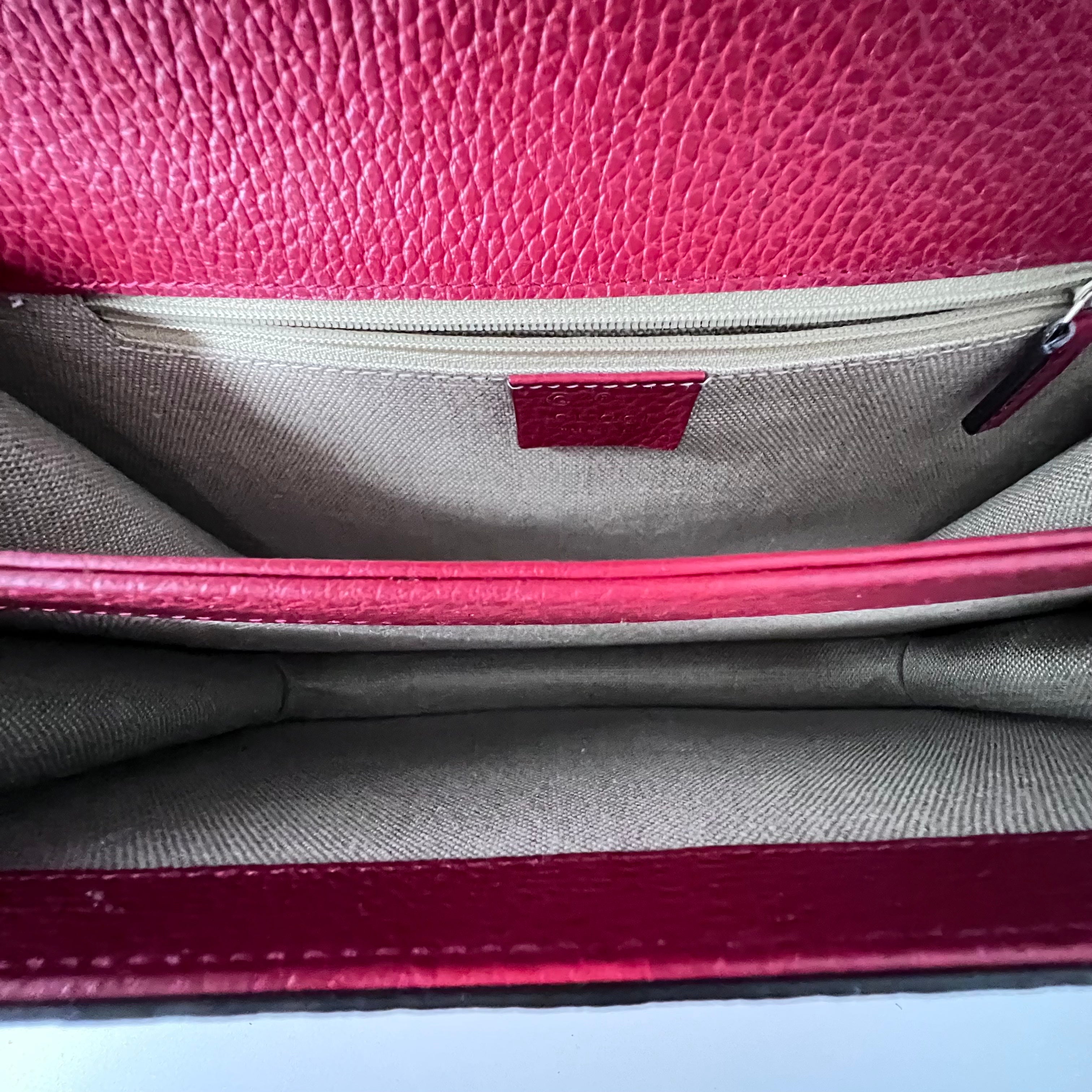 Red Interlocking GG Shoulder Bag