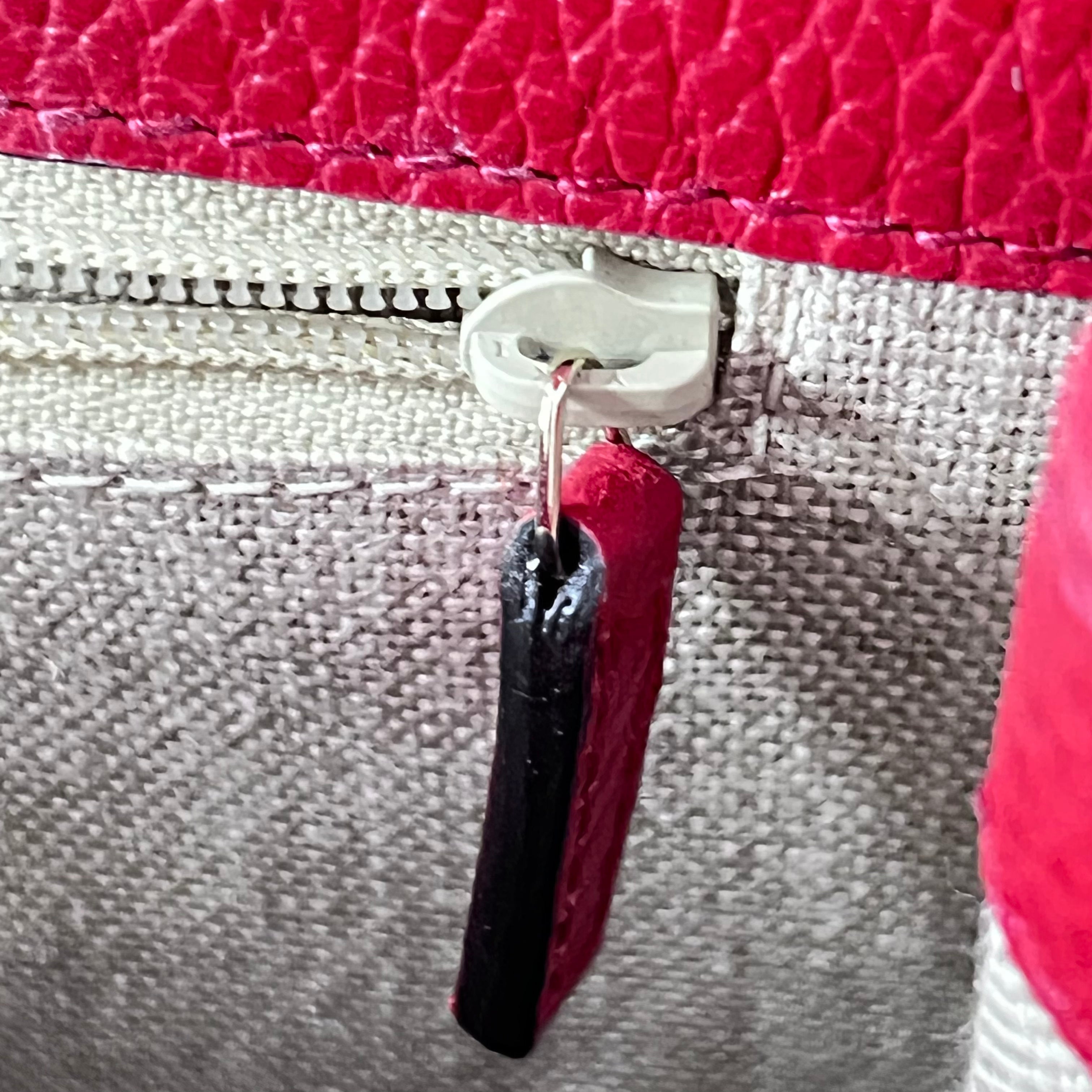 Red Interlocking GG Shoulder Bag