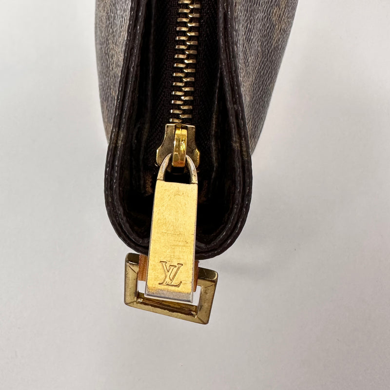 Monogram Trotteur
