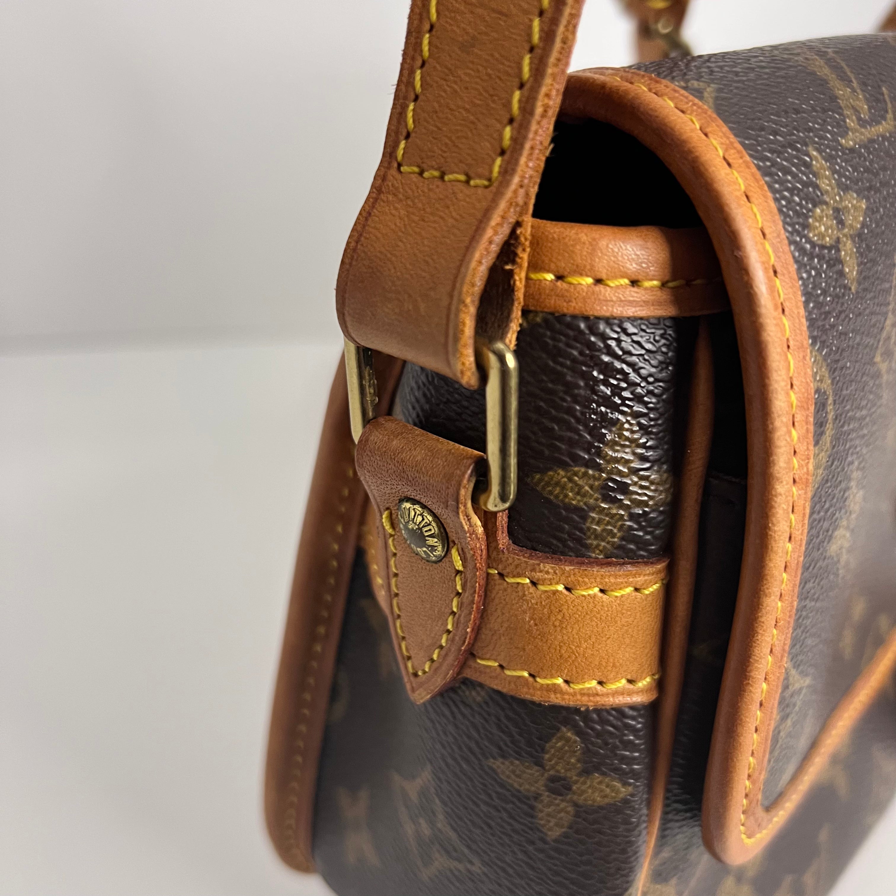 Monogram Sologne