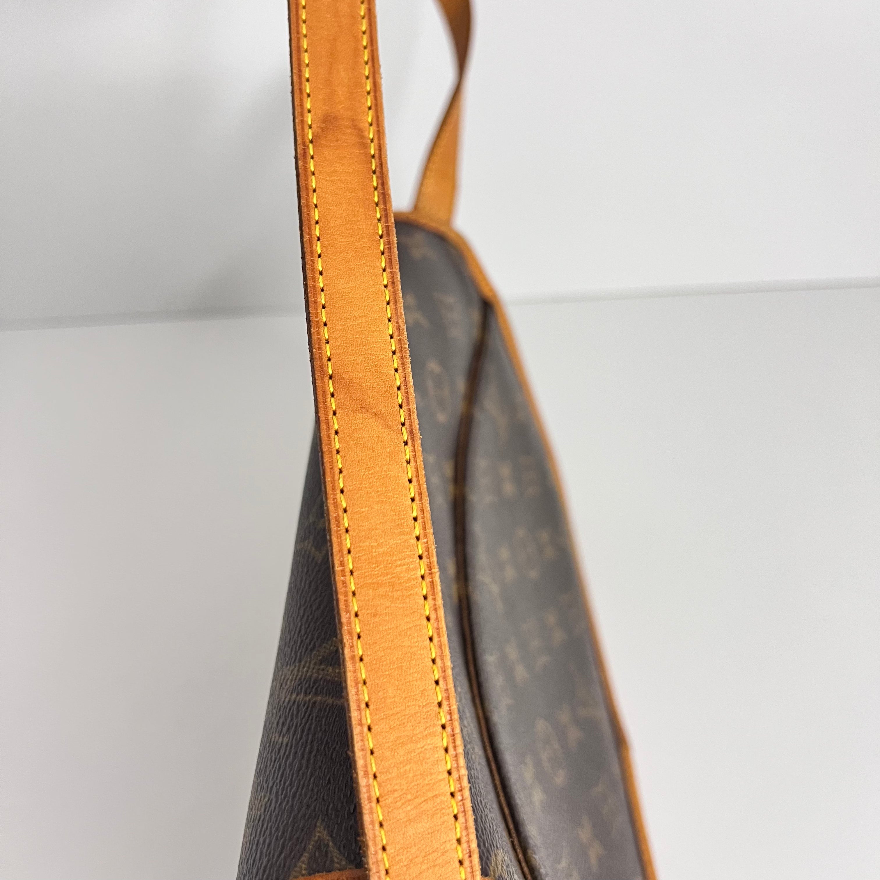 Monogram Sologne