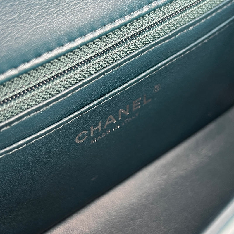 Mini Rectangle Flap in Bleu Fonce