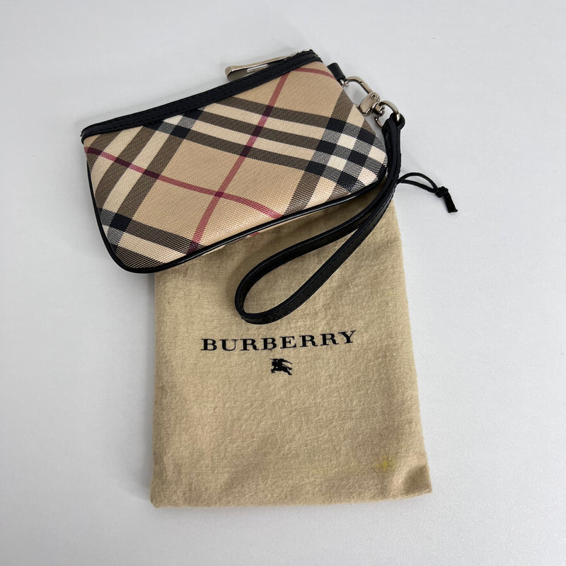 Small Wristlet