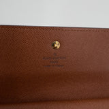 Monogram Chain on Wallet
