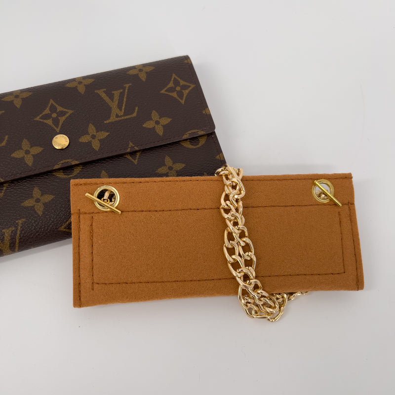 Monogram Chain on Wallet