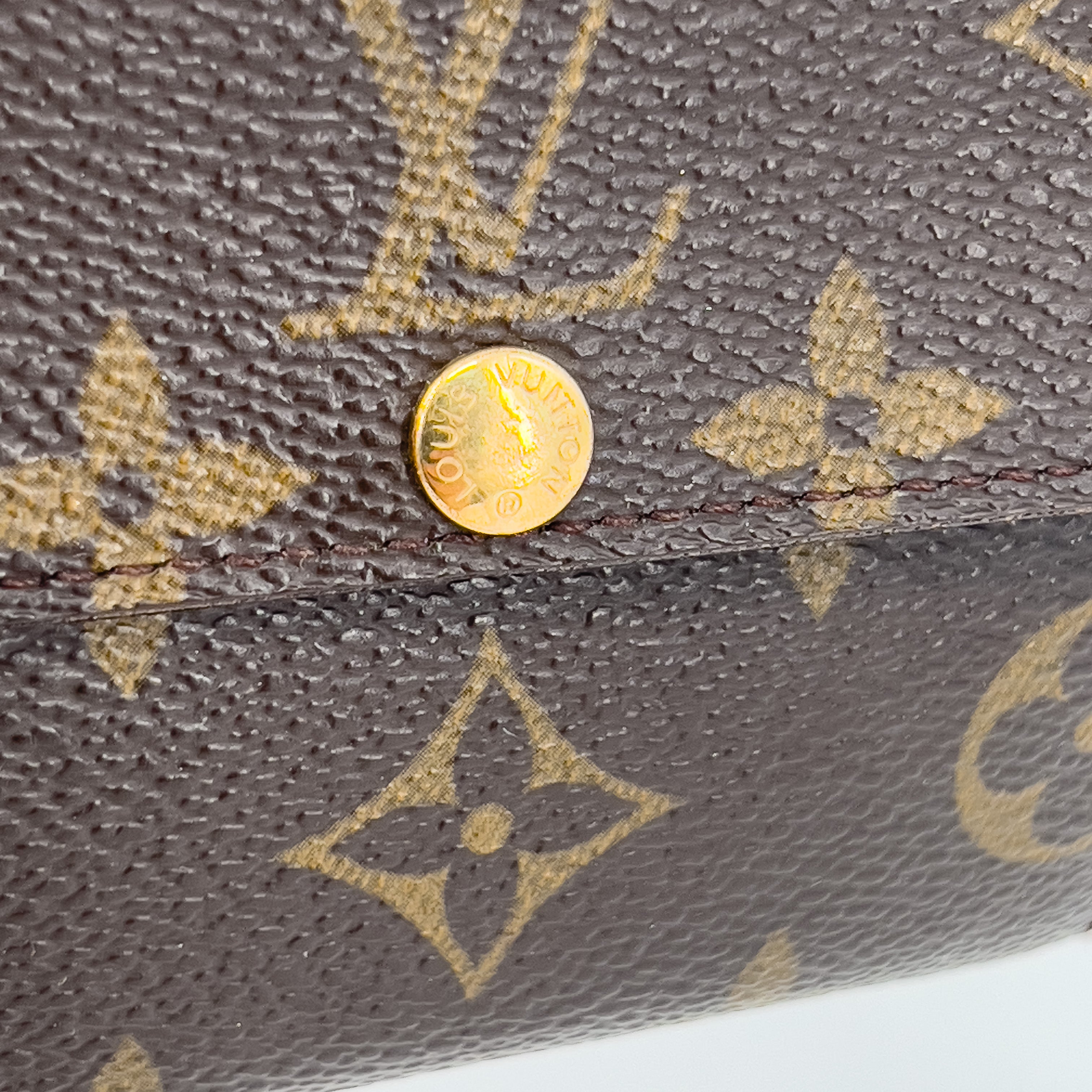 Snap Close Card and Coin Holder