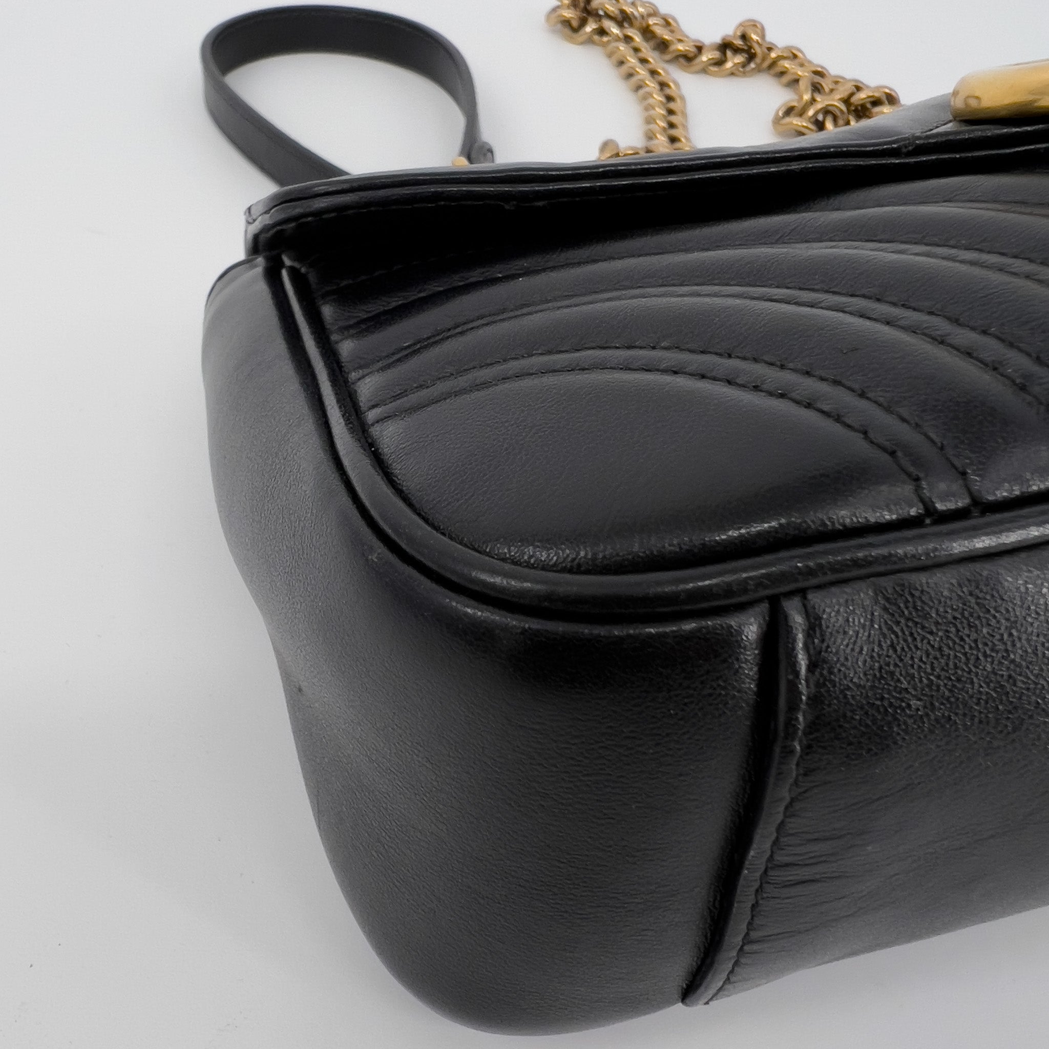 GG Marmont Small Matelassé Shoulder Bag