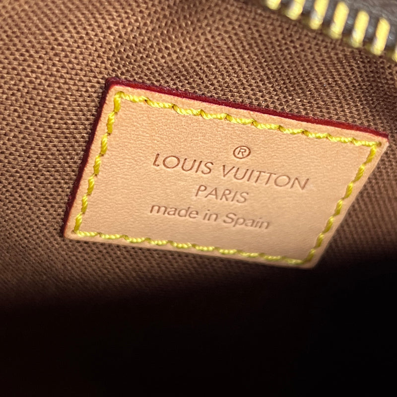 Geronimo cloth travel bag Louis Vuitton Brown in Cloth - 34876486