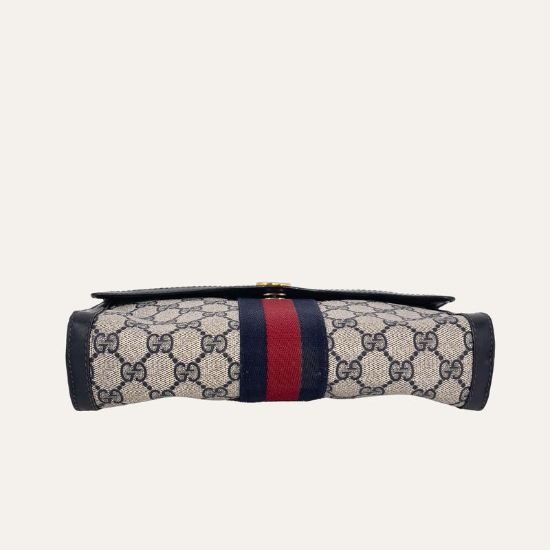 Parfums GG Web Monogram