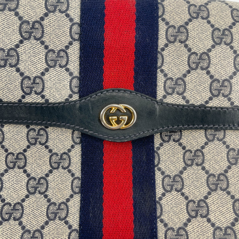 Parfums GG Web Monogram