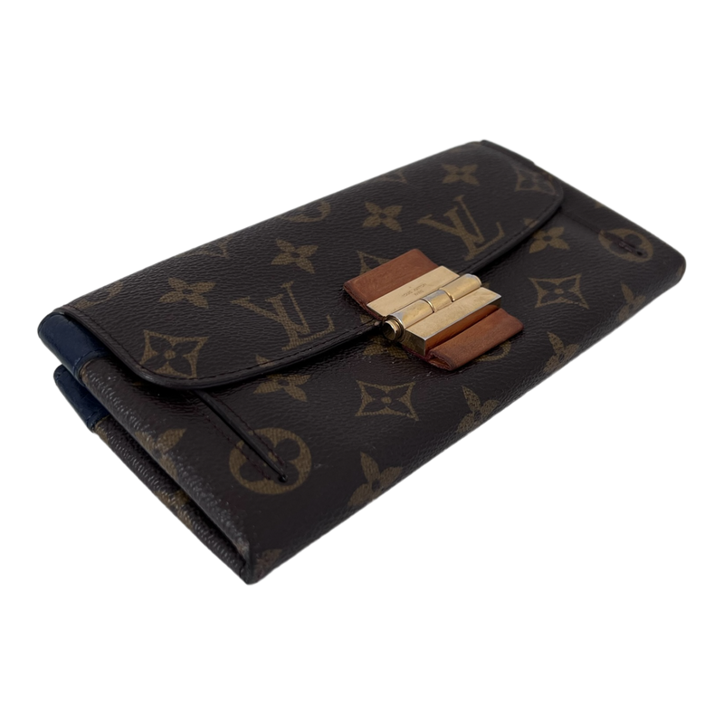 Elysee Long Wallet on Chain