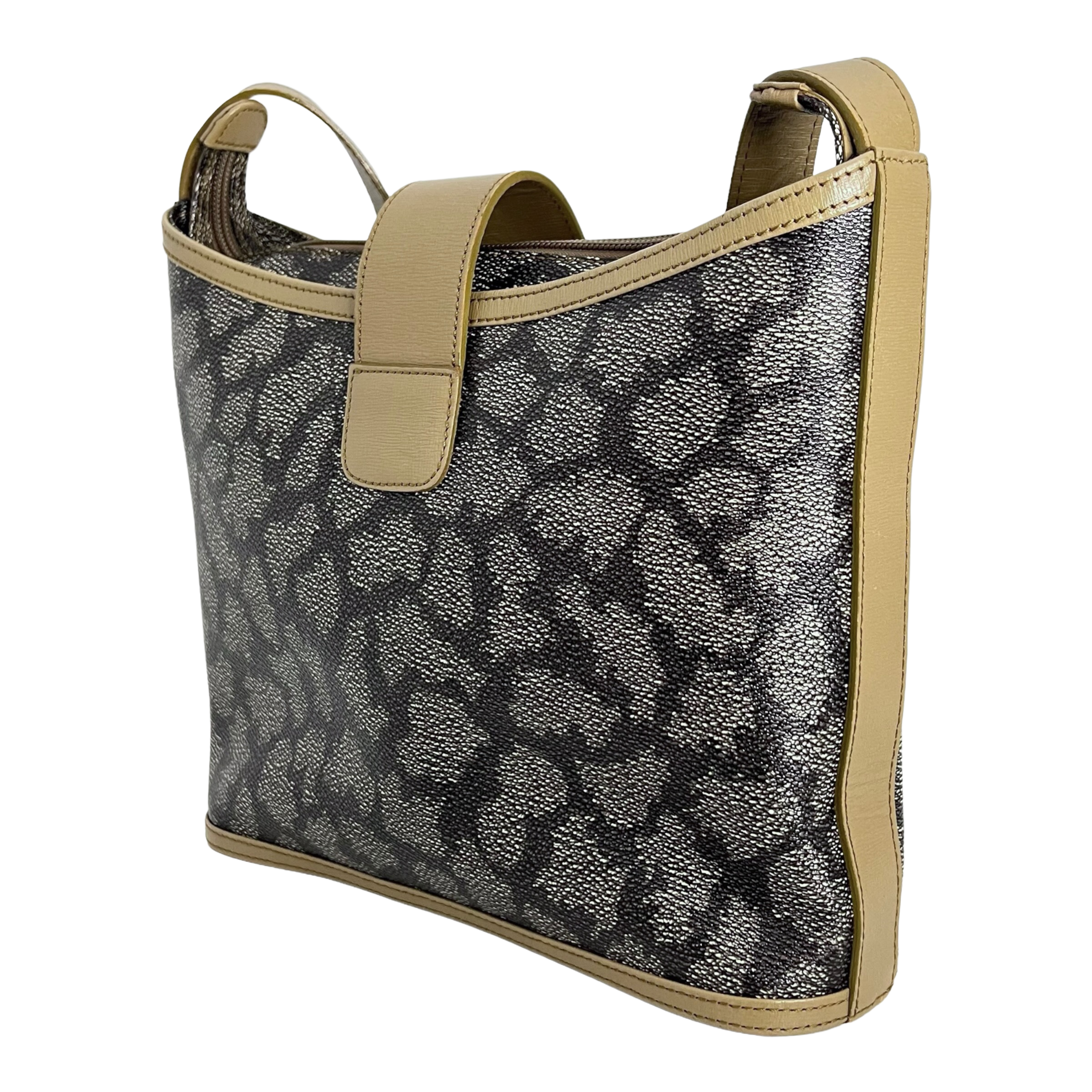 Giraffe Print Snap Close Crossbody