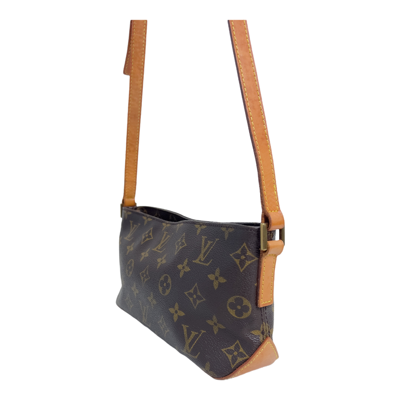 Monogram Trotteur