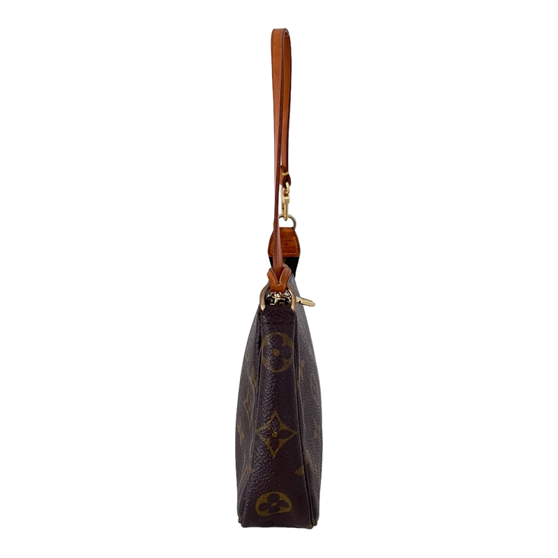Pochette Accessories