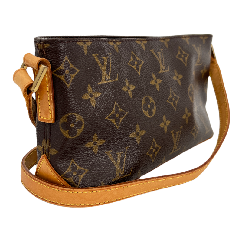 Monogram Trotteur