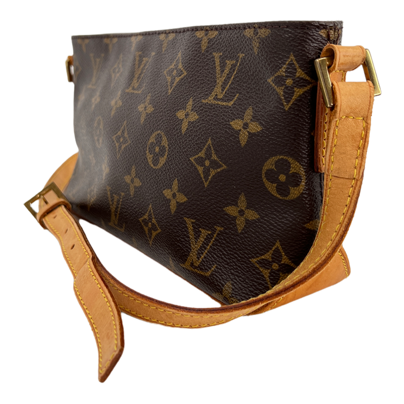 Monogram Trotteur