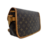 Monogram Sologne