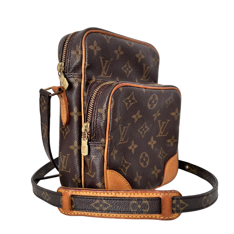 Monogram Amazone