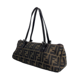 Long Pochette