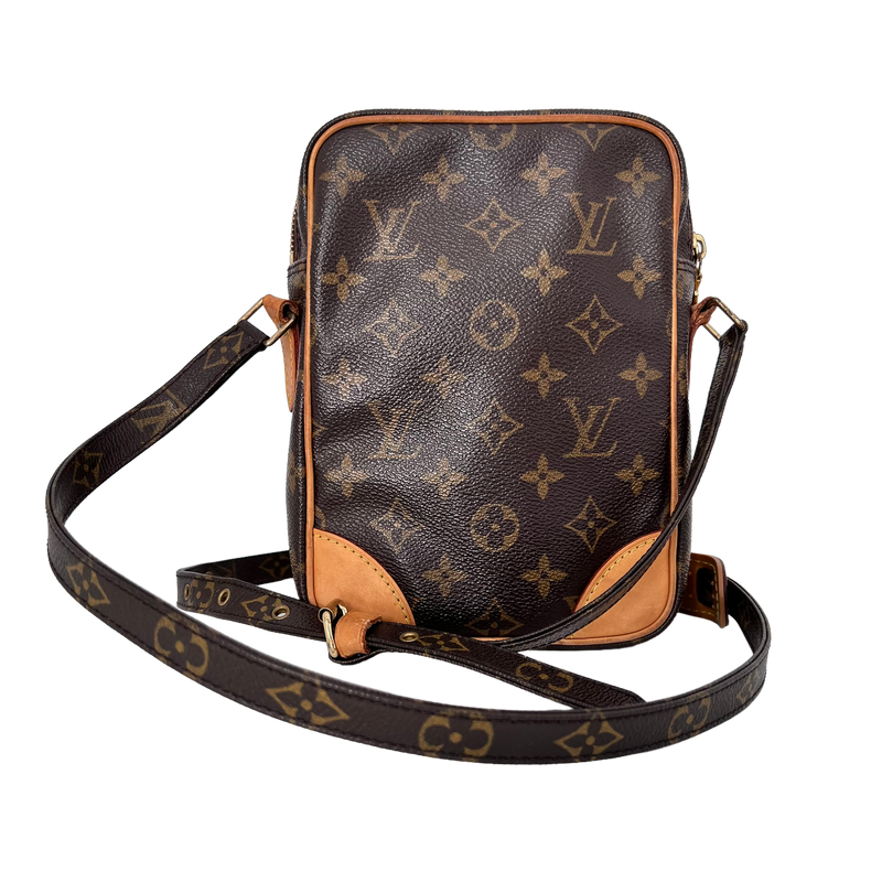 Monogram Amazone