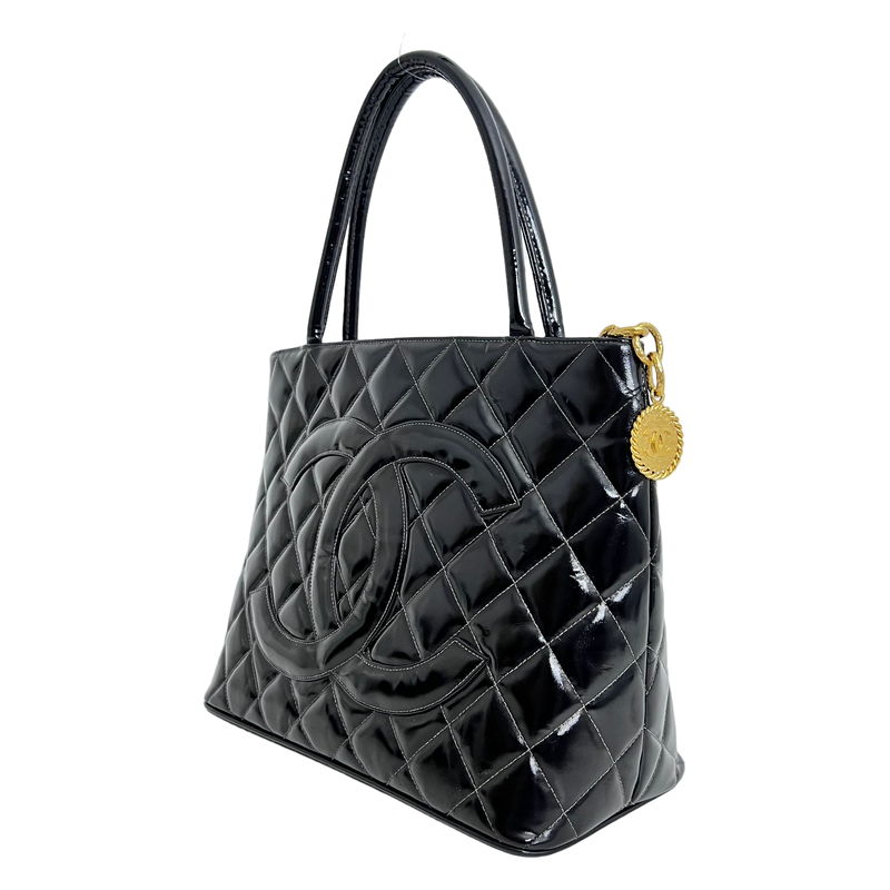 Black Patent Medallion Tote