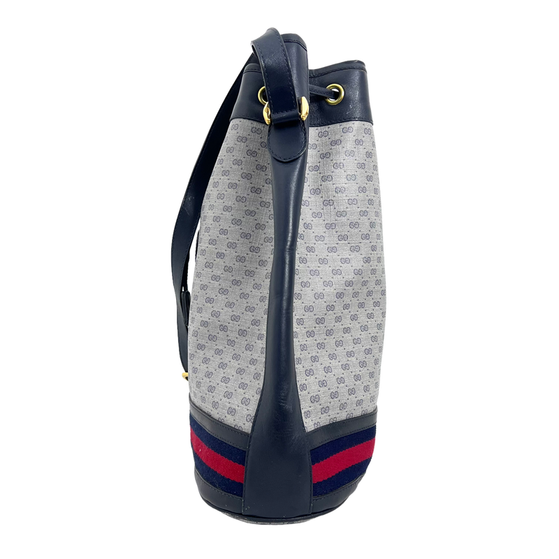 Navy GG Supreme Bucket Bag